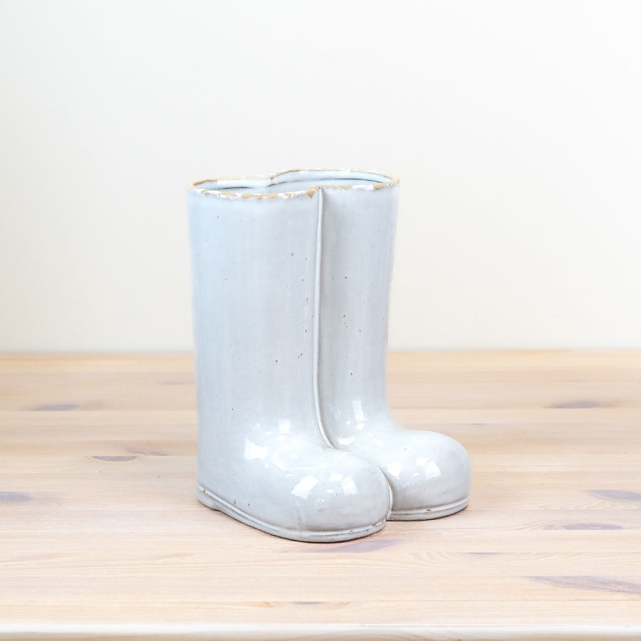 Glazed Boots Vase – 20.5cm Ceramic – Quirky Wellington Boot Shape – Ideal for Floral Arrangements & Décor – Fun Gift for Garden Lovers