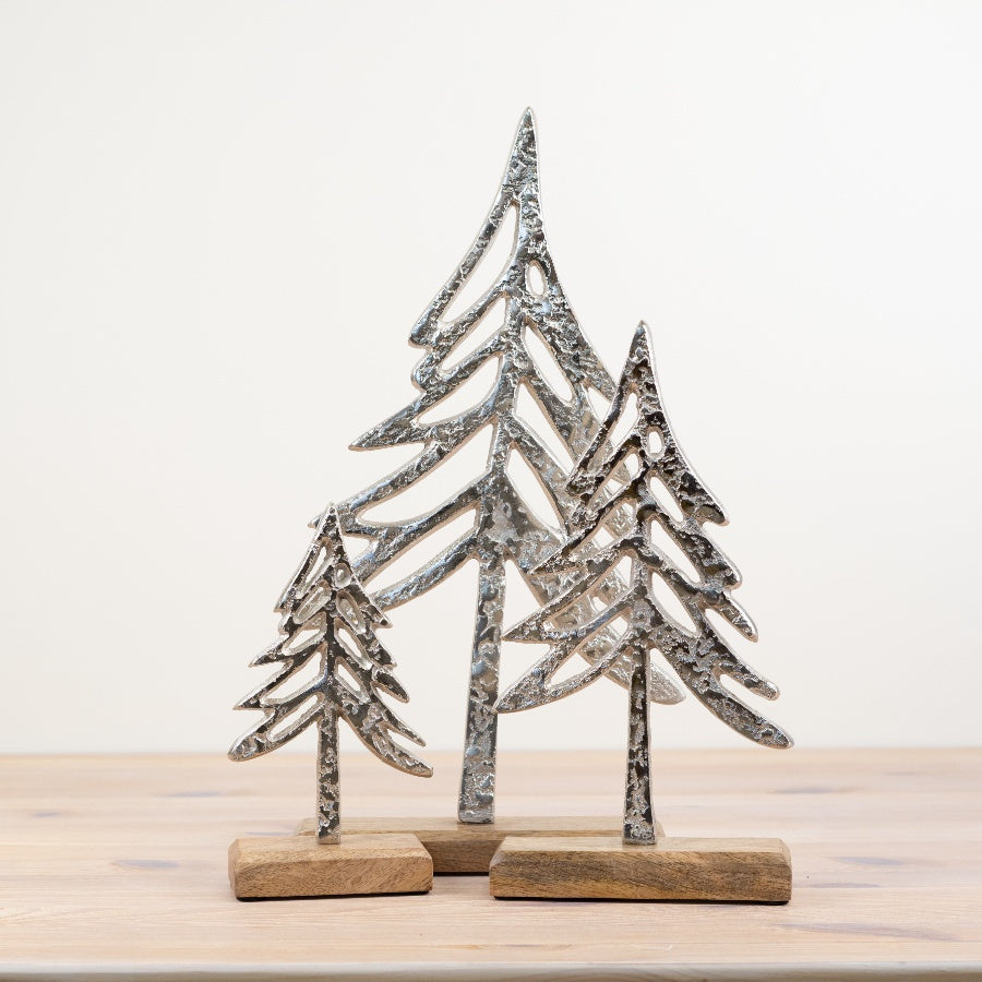 Metal Tree on Wooden Base 29cm, Modern Rustic Nature-Inspired Decor