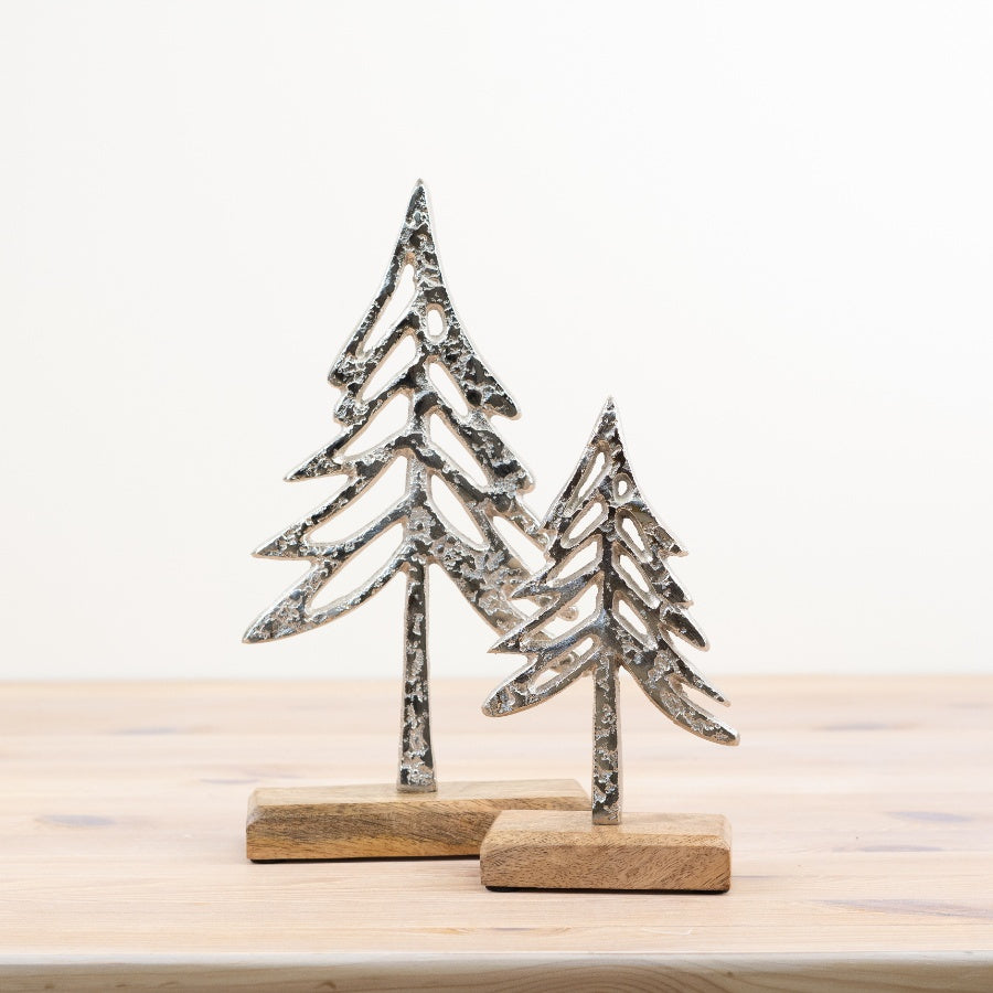 Metal Tree on Wooden Base 29cm, Modern Rustic Nature-Inspired Decor