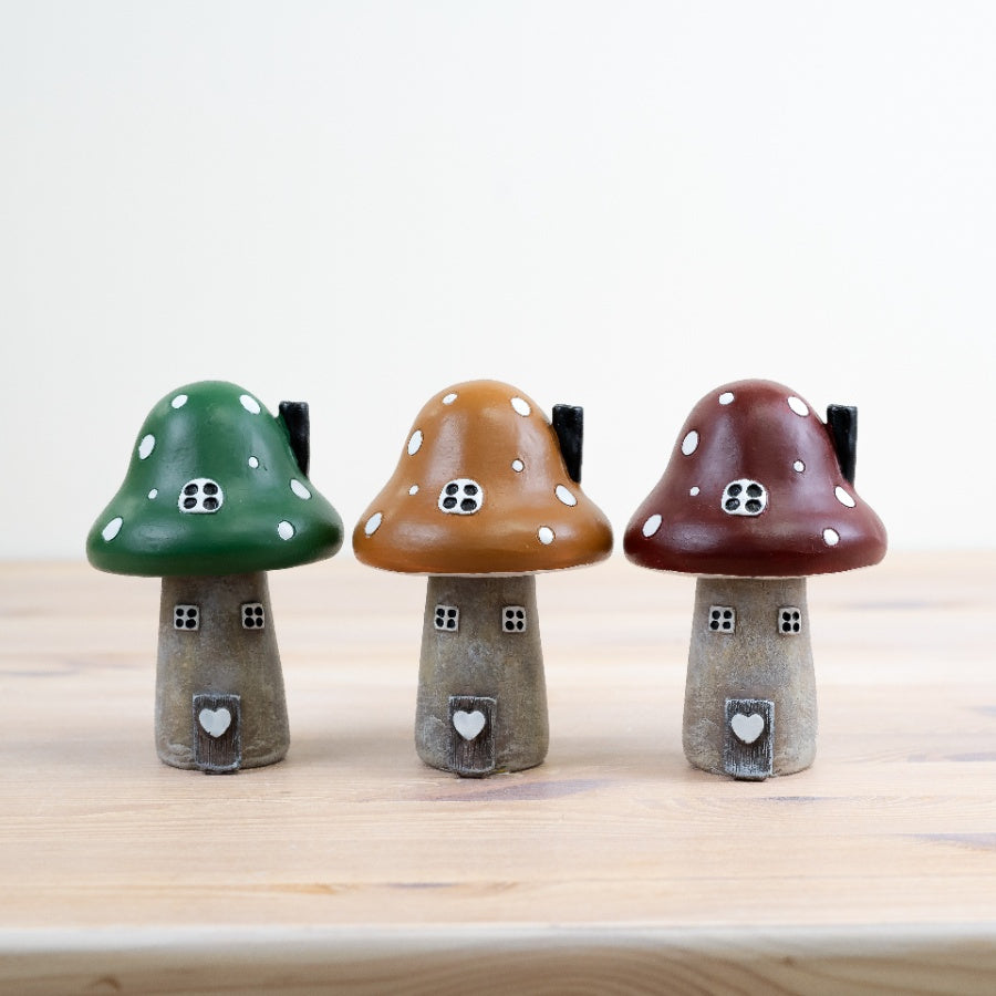 Green Mushroom House Ornament 10cm Woodland Fairy Home with 3D Door and Heart