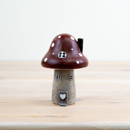 Red Mushroom House Ornament 10cm Whimsical Fairy Garden Decor with Magical Charm