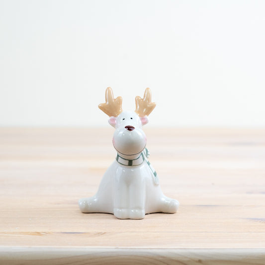 Sitting Reindeer, 8.9cm