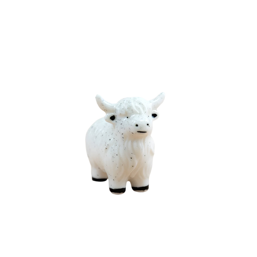 Highland Cow Ornament 6cm Detailed Figurine Elegant Shelf Mantel Decor