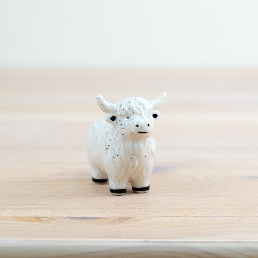 Highland Cow Ornament 6cm Detailed Figurine Elegant Shelf Mantel Decor