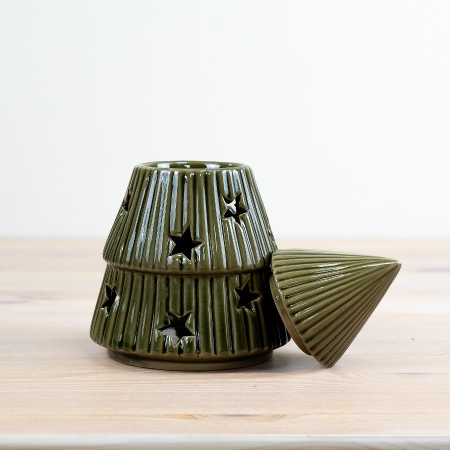 Green Christmas Tree Oil Burner – 17cm Festive Ceramic Fragrance Holder with Star Cutouts
