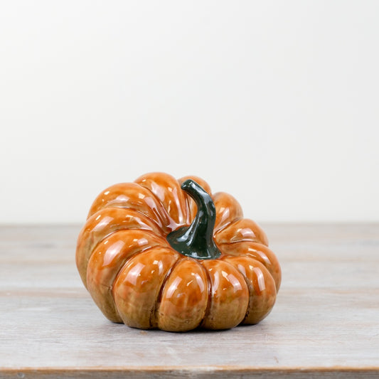 14cm Tilted Pumpkin Decoration – Porcelain Autumn Ornament, Elegant Fall Décor