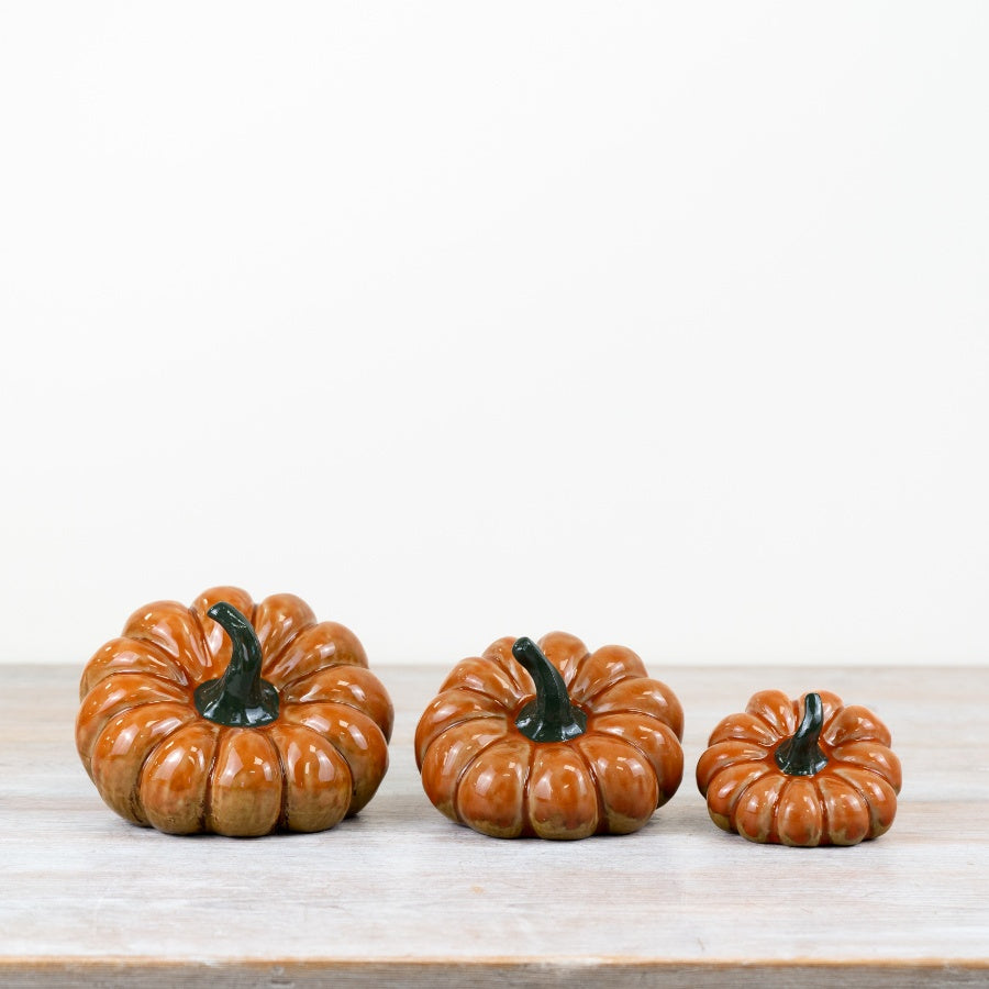 12cm Glazed Orange Pumpkin Decoration – Porcelain Autumn Ornament, Elegant Fall Décor