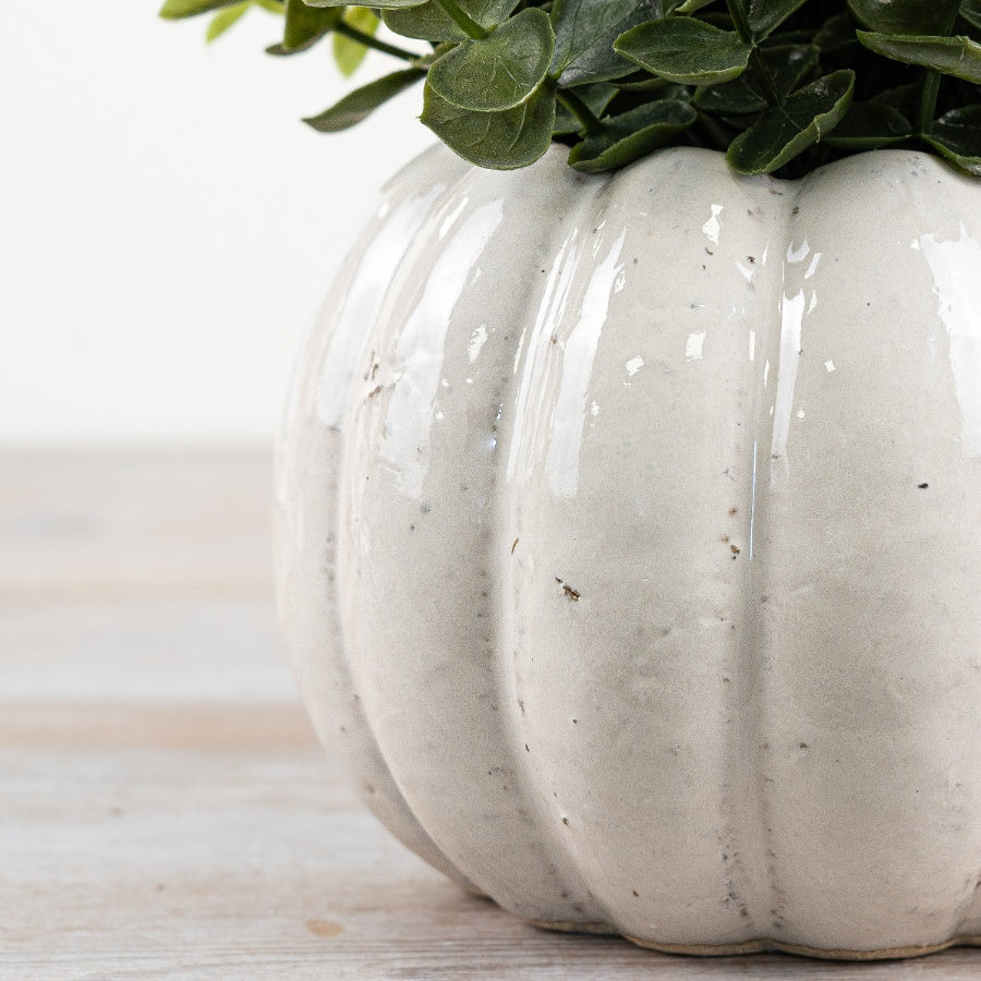 Ceramic Pumpkin Planter – 16cm Autumn Harvest Pot for Indoor Plants & Seasonal Décor