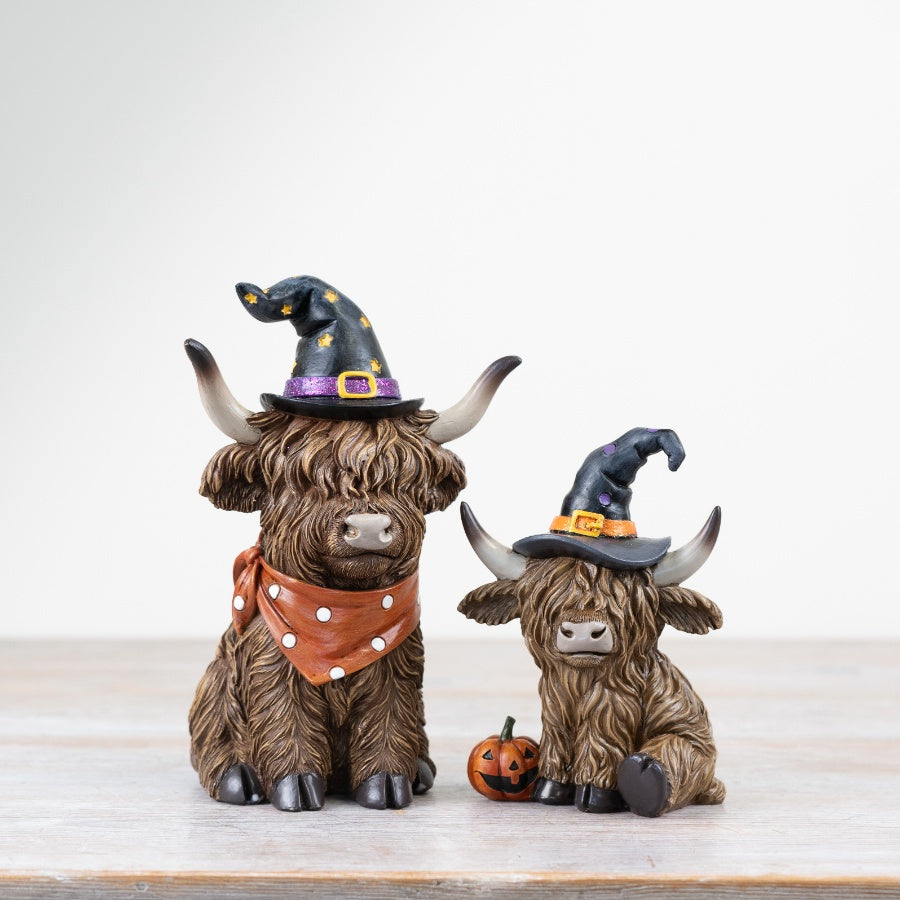 Halloween Highland Cow Ornament 13cm Rustic Pumpkin Witch Hat Spooky Décor