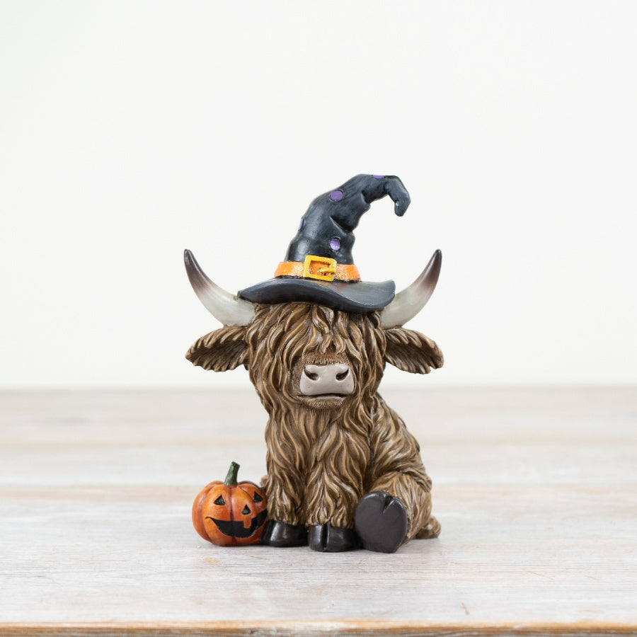 Halloween Highland Cow Ornament 13cm Rustic Pumpkin Witch Hat Spooky Décor