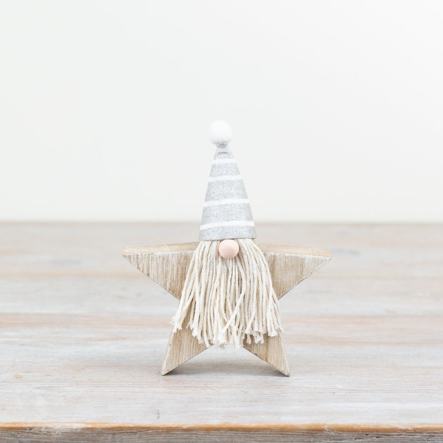 Wooden Santa in Star Shape – 14cm Rustic Christmas Ornament, Festive Wooden Decoration