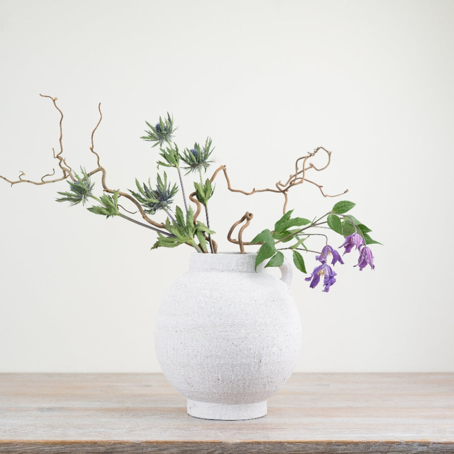 24.5cm White Textured Terracotta Vase – Rustic Decorative Flower Holder