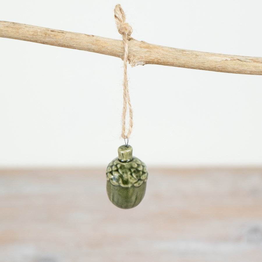 Hanging Green Pinecone Ornament – 4.5cm Rustic Christmas Decoration with Jute Hanger