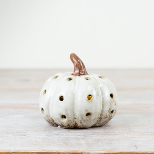 10cm LED Pumpkin Ornament – Light Up Autumn Decoration, Festive Halloween Décor