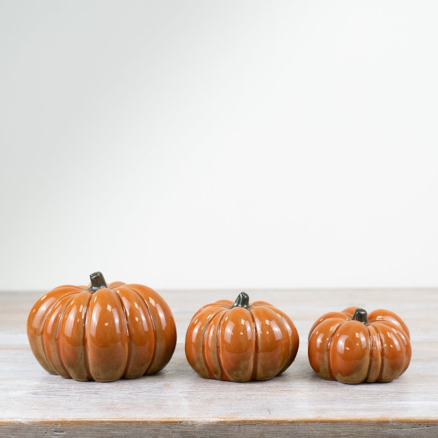 13cm Orange Pumpkin Decoration – Porcelain Autumn Ornament, Elegant Fall Décor