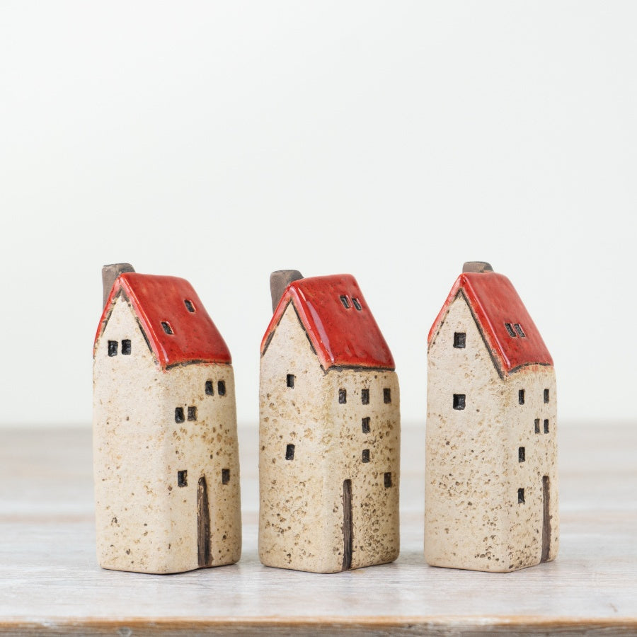 Set of 3 Red & Natural LED Houses – 15.3cm Hand-Finished Rustic Christmas Décor, Warm Glow