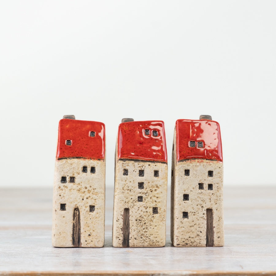 Set of 3 Red & Natural LED Houses – 15.3cm Hand-Finished Rustic Christmas Décor, Warm Glow