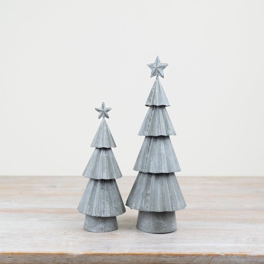 Metal Grey Tree Ornament – 23.5cm Rustic Christmas Decoration, Festive Home Décor Accent