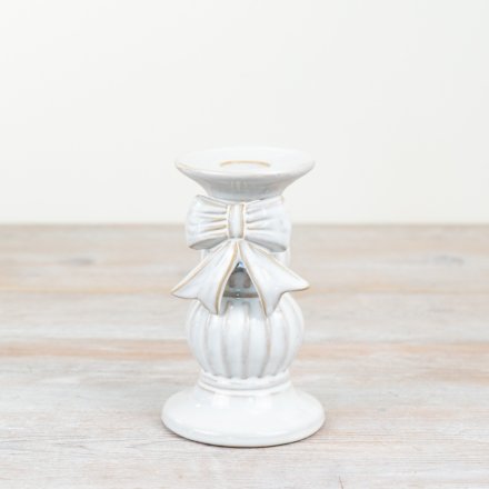 Bow Pillar Candle Holder – 15cm Elegant Decorative Candle Stand
