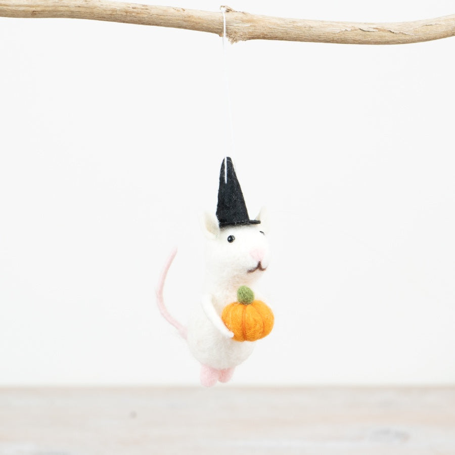 Felt Hanging Mouse with Pumpkin – 11cm Autumn & Halloween Ornament, Cute Seasonal Décor