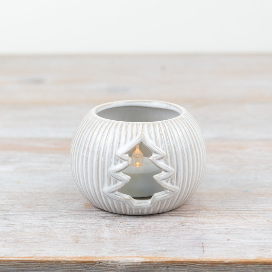 Neutral Tree Candle Holder – 9.5cm Ceramic Tealight Holder with Christmas Tree Cut-Out