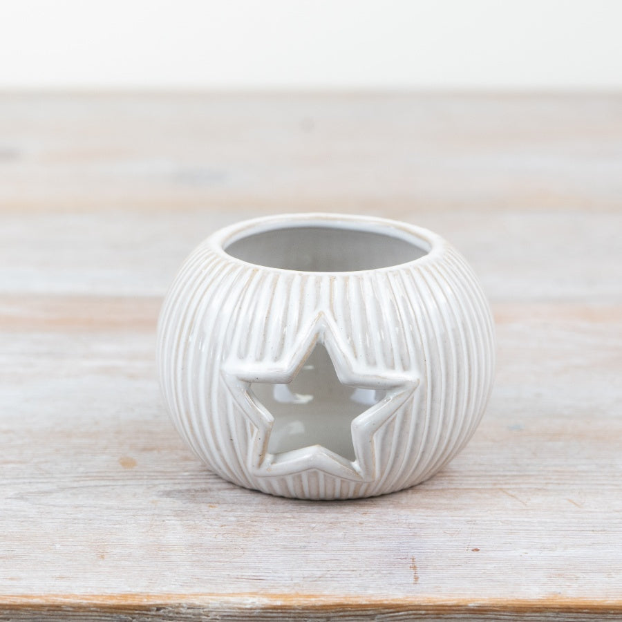Cut Out Star Candle Holder – 9.5cm Porcelain Tealight Holder, Elegant Home Décor & Gift