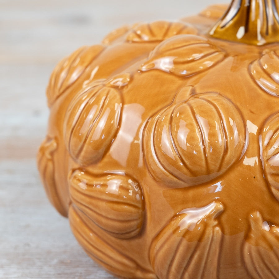 Ceramic Pumpkin Ornament – 19cm Orange Glazed Autumn Decoration for Home Display