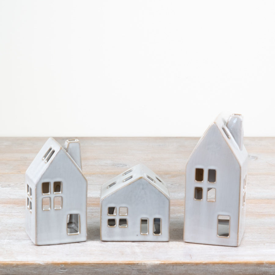 15.5cm Candle House Holder – Ceramic Tealight Lantern for Cozy Home Décor