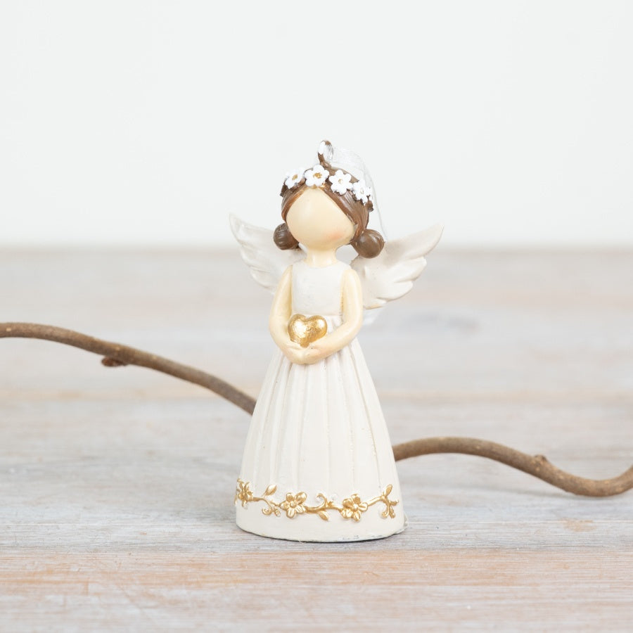 Gold Angel Hanging Decoration 8.5cm – Elegant Resin Ornament with Heart Detail, Christmas Tree or Home Décor Accent