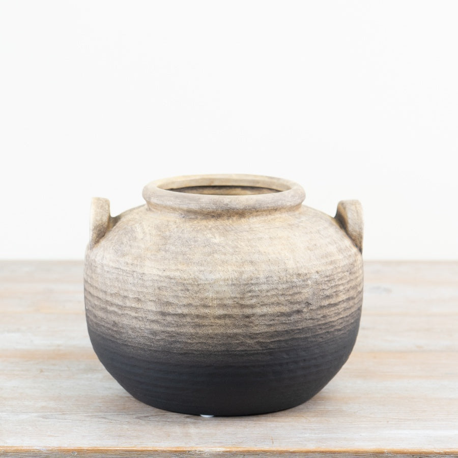 Oti Terracotta Vase 23.5cm – Rustic Ombre Decorative Pot with Handles, Artisan Home Decor Statement Piece