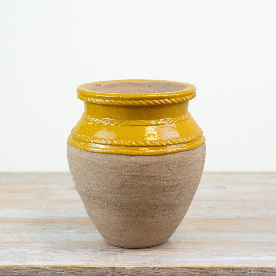 2-Tone Terracotta Vase – 26.5cm Warm Earthy Ceramic Planter for Fresh Flowers or Decorative Display