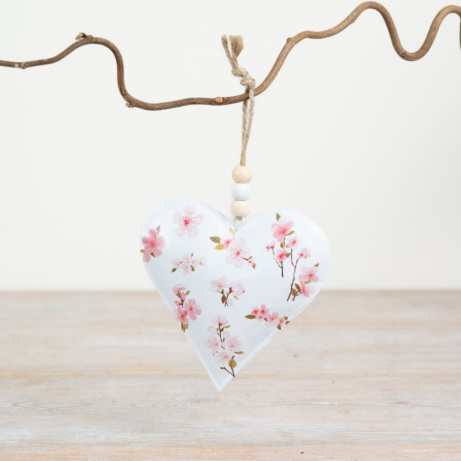 Floral Heart Hanging Decoration 10cm – Elegant Wooden Heart Ornament, Decorative Home Accent Gift