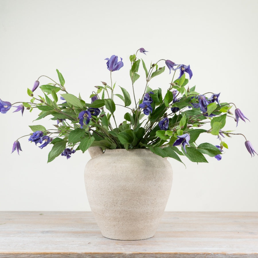 Lura Vase – 29cm Modern Rustic Cement Planter, Handcrafted Decorative Pot with Waterproof Seal
