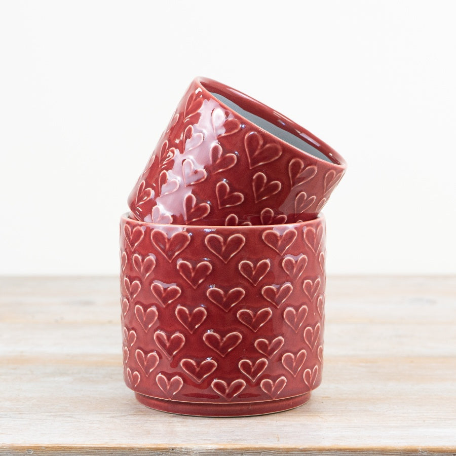 Red Heart Planter 14cm – Decorative Ceramic Plant Pot, Romantic Indoor Flower Pot, Stylish Home Décor Gift