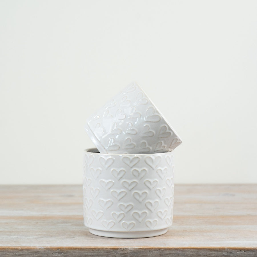 White Heart Planter 12cm – Glazed Stoneware Plant Pot with Heart Motif, Decorative Gift for Mother’s Day or Valentine’s