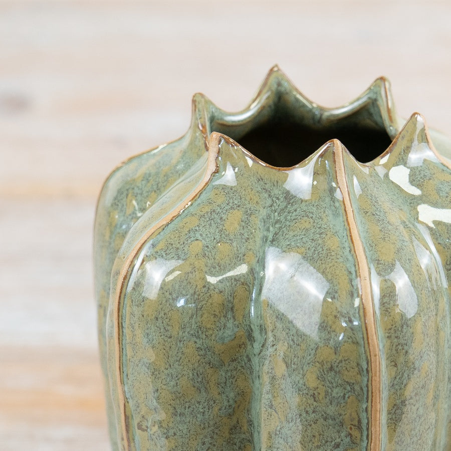 Green Seeded Pod Vase 16cm – Nature Inspired Glazed Glossy Finish Ceramic Decorative Vase