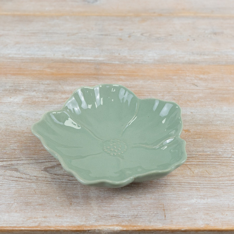 Sage Green Flower Dish 14.9cm – Decorative Ceramic Dish with Simple Glazed Finish
