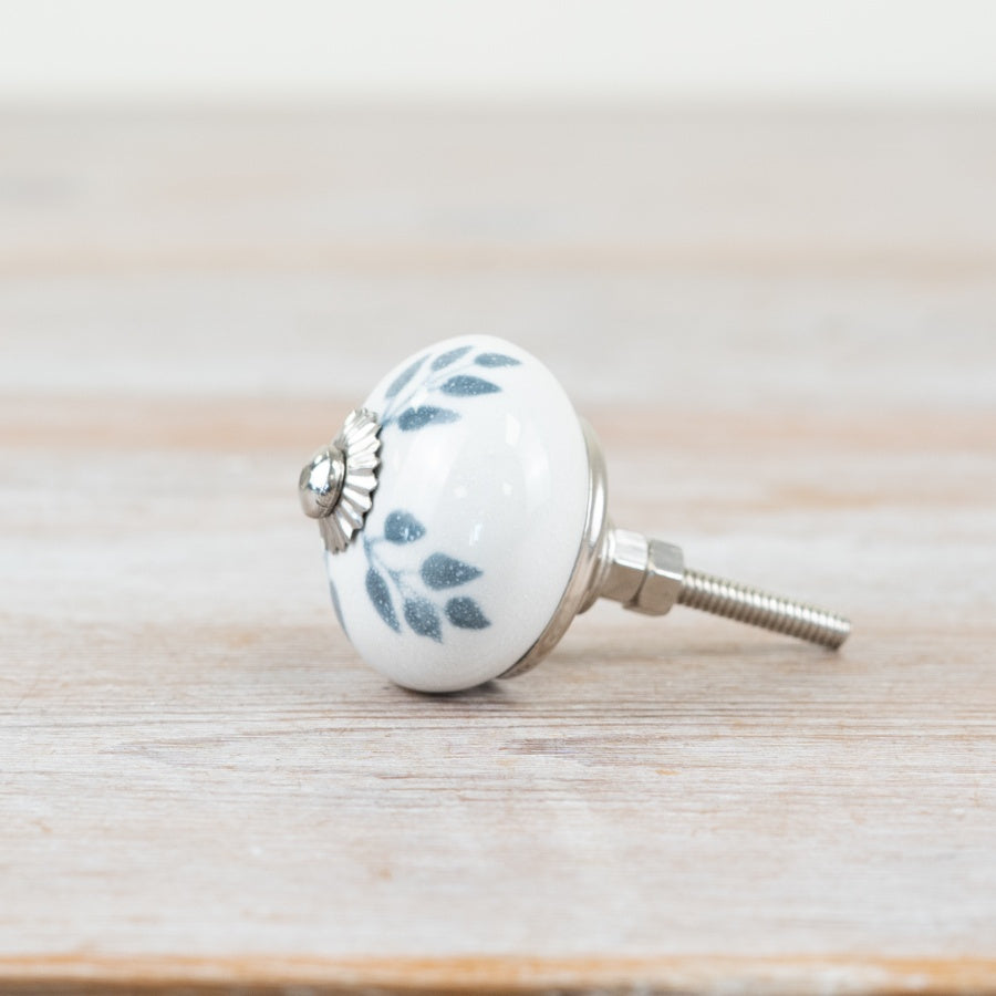 Vintage Silver Ceramic Leaf Design Knob, 4cm x 7cm