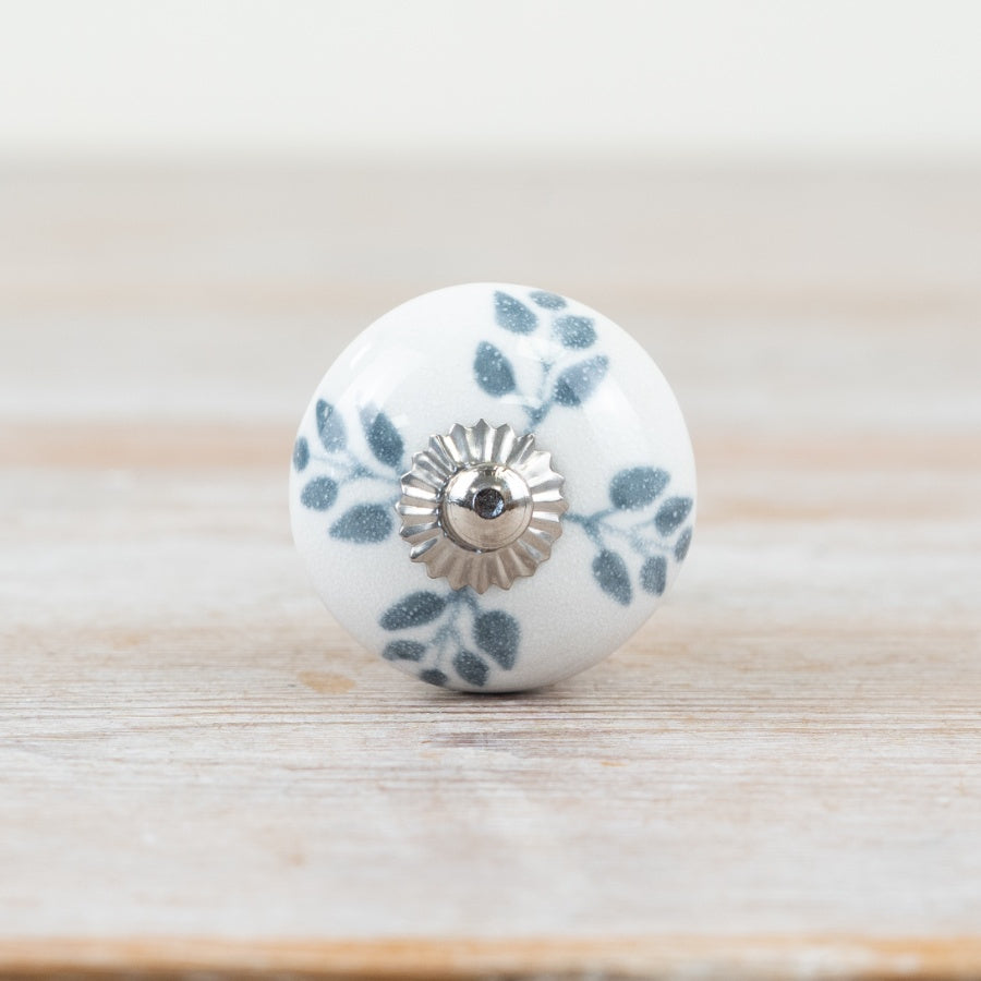 Vintage Silver Ceramic Leaf Design Knob, 4cm x 7cm