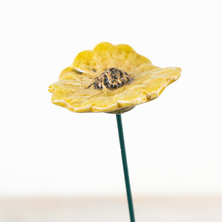 Daisy Flower Garden Stakes 62cm – Metal Outdoor Decorative Plant Stakes Set