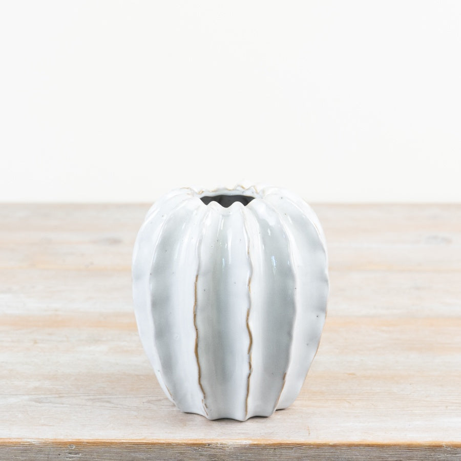 White Ceramic Pod Vase 15cm – Chic Decorative Vase with Off-White Glaze