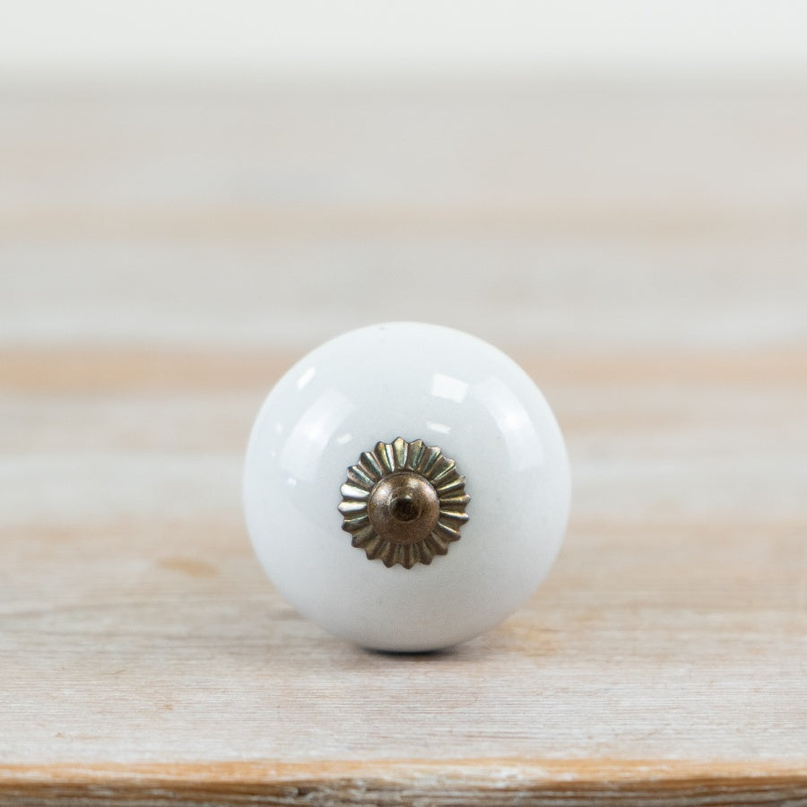White Ceramic Door Knob 7cm – Brass Base Vintage Drawer Handle, Classic Furniture Knob for Cabinets & Doors