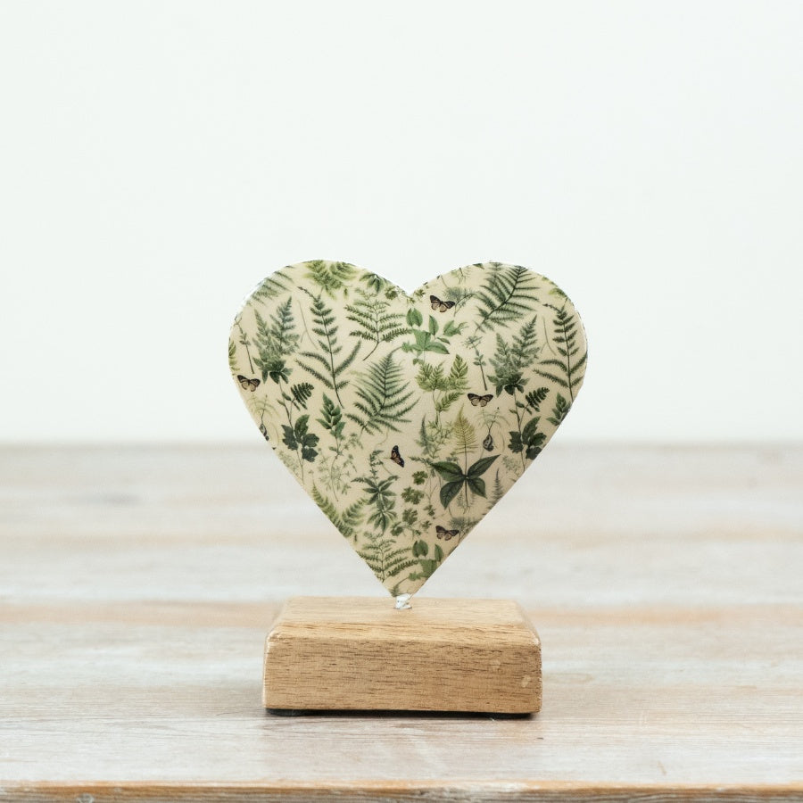 Botanical Heart On Base, 12cm