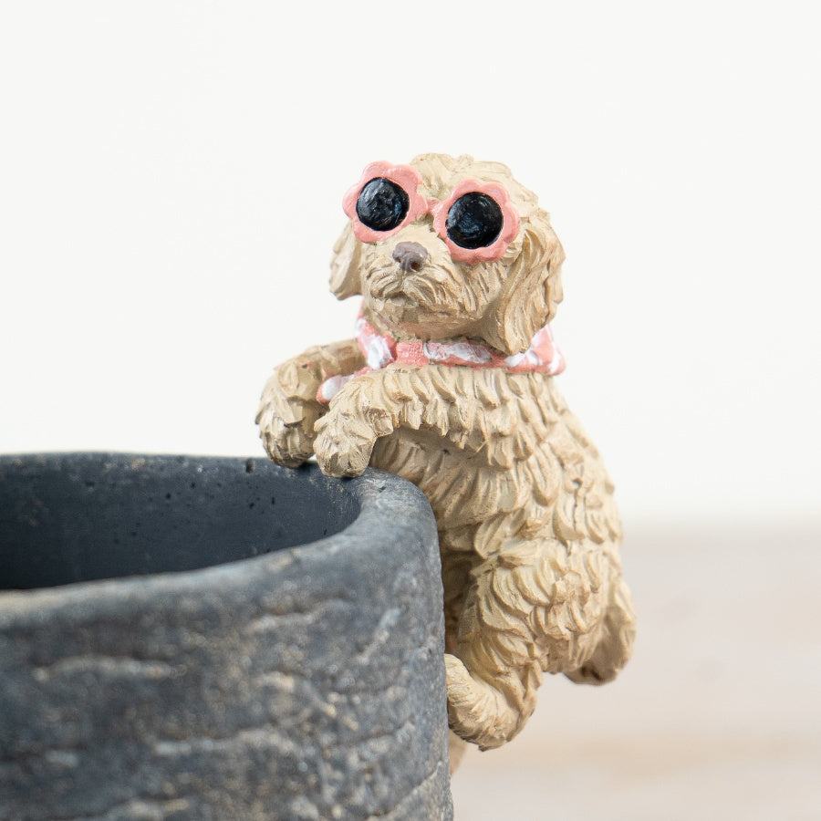 Dog Pot Hanger 9cm – Cute Sunglasses Dog Planter Decor, Novelty Garden Ornament for Pots & Indoor Plants