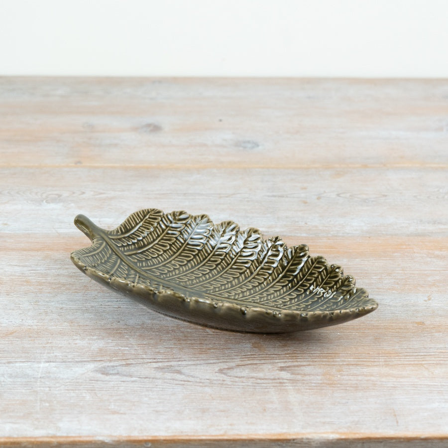 Green Leaf Plate 17cm – Botanical Trinket Dish, Decorative Serving Plate for Jewellery, Snacks & Nature-Inspired Home Styling