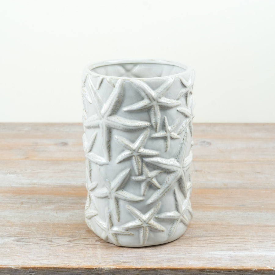 Cream Starfish Vase 25cm – Coastal Ceramic Vase, Nautical Sea Life Decor for Bathroom, Table Centrepiece or Windowsill