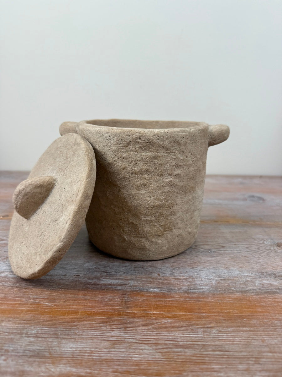 Sand Storage Pot with Lid 19cm – Stone Textured Neutral Storage Jar, Modern Home Decor Canister for Keys & Trinkets