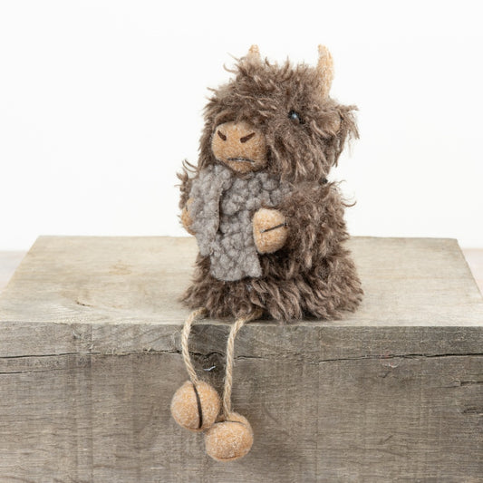Sitting Highland Cow Decoration Faux Fur Highland Cow Shelf Sitter Knitted Scarf Rustic Home Décor 17cm Item #79052