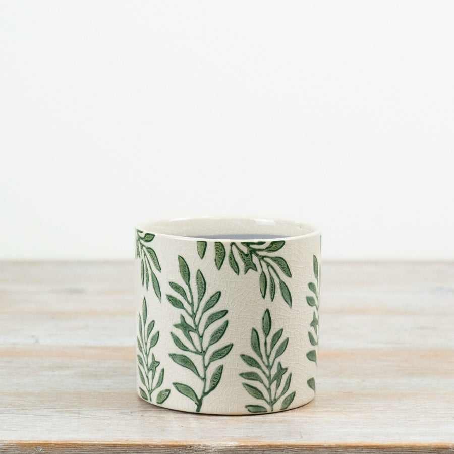 Green Leaf Planter 11.7cm – Botanical Ceramic Plant Pot, Vibrant Indoor Planter for Succulents & Modern Home Decor