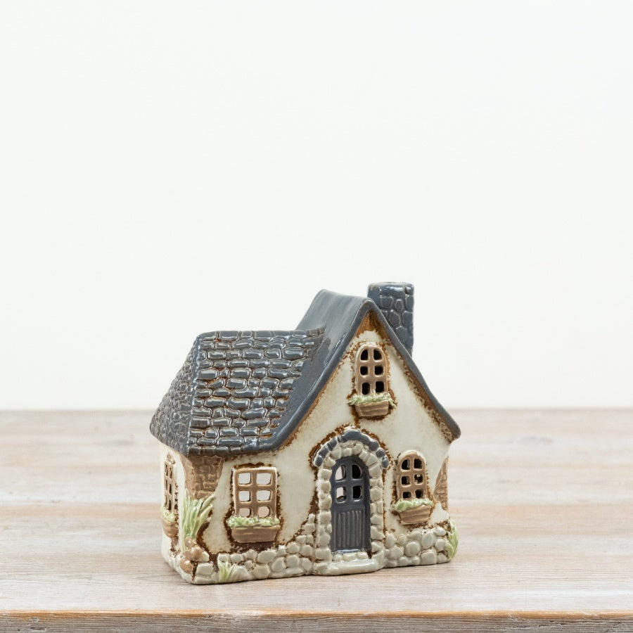 16cm Candle Cottage
